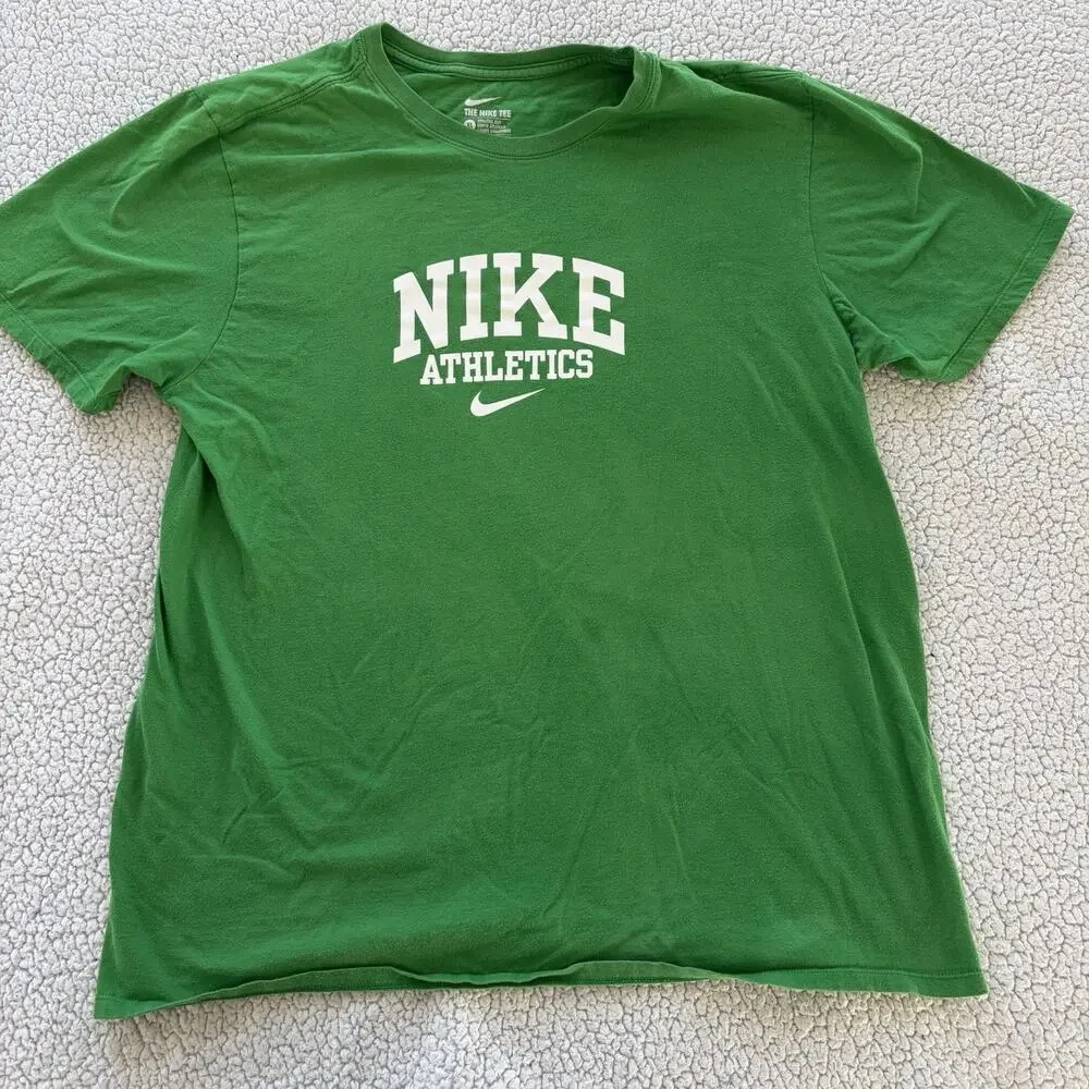 Nike Athletics Green T-Shirt - Size XL The‎ Nike Tee